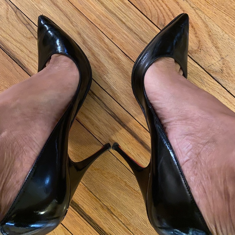 Black patent Louboutin Pigalle. Worn bit still have some life left. Sz 38.